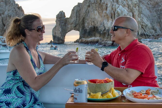 1 Hour Cabo Highlights on a 33ft Luxury Yacht - The Crew Experience: Friendly, Quick Explanations, and Safety in Charge