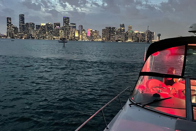 2 Hour Serenity and Scenery Yacht Cruise Miami - What’s Included Onboard (and Why It Matters)