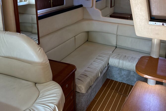 2 Hour Serenity and Scenery Yacht Cruise Miami - Your 2-Hour Route: Bayside, the Port of Miami, and the Celebrity Island Wall
