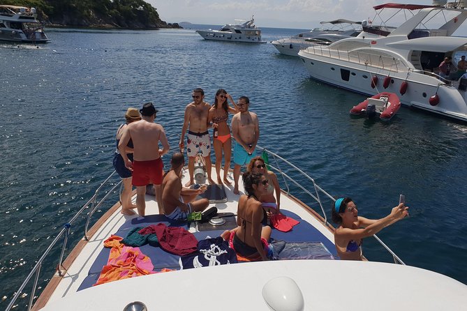 2 - Hours Bosphorus Yacht Cruise - Bosphorus Strait and the First Bridge moment (15 July Martyrs Bridge)