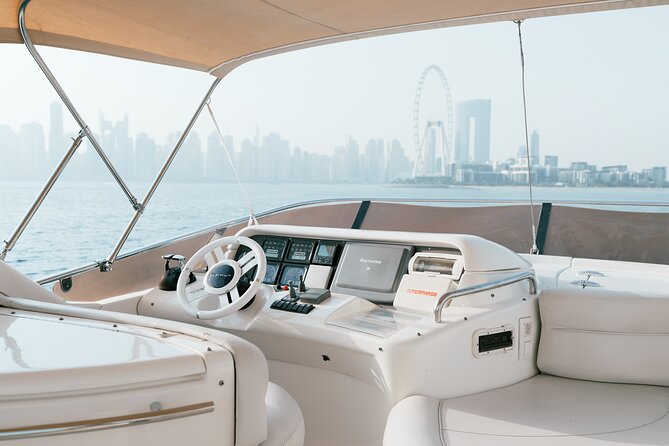 2 hours Dubai private luxury yacht 55ft tour - Sunset on the water: how to time your cruise for the best mood