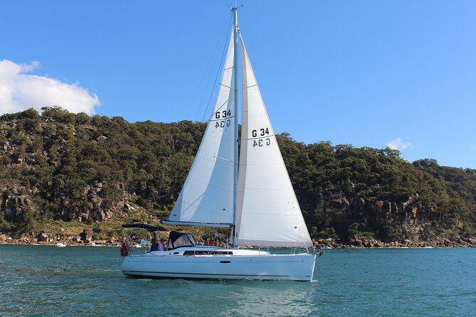 3-Hour Private Skippered Sailing Yacht Charter in Palm Beach - Barrenjoey Headland and the Lighthouse Walk