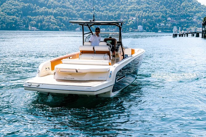 3H Private Cruise Lake Como Tender yacht Invictus 6 pax - Villa del Balbianello and the Gulf of Venus coastline (admission not included)