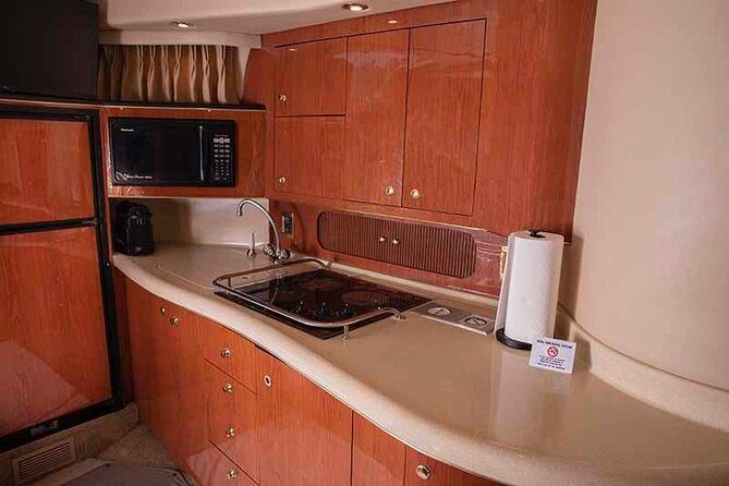 45 Ft Private Yacht Rental in Miami - Biscayne Bay Route: Islands, Coves, Inlets, and Real Chill Time