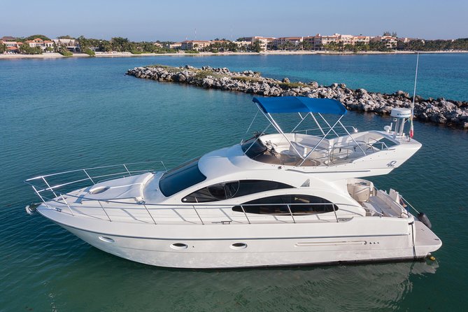 4H 42' Azimut Yacht All-Inclusive from Tulum & Playa del Carmen. - Meeting at Riviera Elite: where your day actually starts