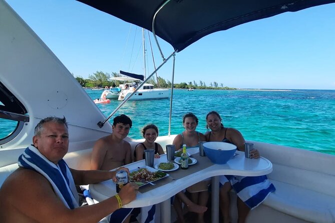 5-Hour Private 40' Yacht 2-Stop Tour to In-Ha reef with Food, Drinks & Snorkel - The Food Plan That Actually Holds Up on a Boat