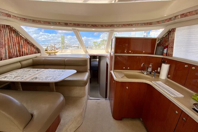 52' Yacht Rental in Miami Beach with Experienced Captain - Onboard Condition and Dock Logistics: What to Check Before You Go