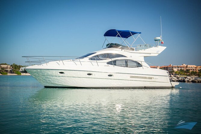 5H 42' Azimut Yacht All-Inclusive from Tulum & Playa del Carmen. - A private Azimut yacht day in Puerto Aventuras (and what you’re really buying)