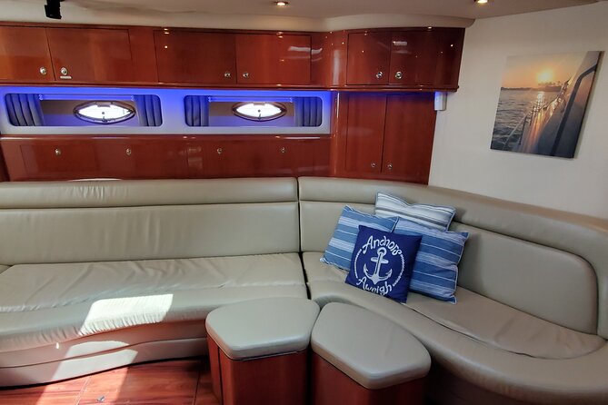 60ft Luxury Yacht Charter in Fort Lauderdale, Florida - Swimming without stress: rafts, floating time, and a cool-down plan
