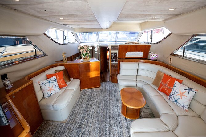70ft + Free Hour | Miami Yacht Rental | 3 to 8 Hours | 13 ppl - What’s Included That Actually Helps a Group Day (Bluetooth, Restroom, Cooler)