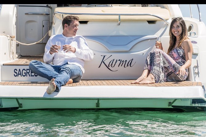 Afternoon yacht charter in lagos with drinks, tapas, paddle boards and kayak - From Marina de Lagos to Ponta da Piedade: the real “why” of this afternoon