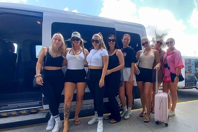 Airport Transfer to Shute Harbour / Renta Yacht / Freedom Shores - Where You’re Picked Up and Dropped Off