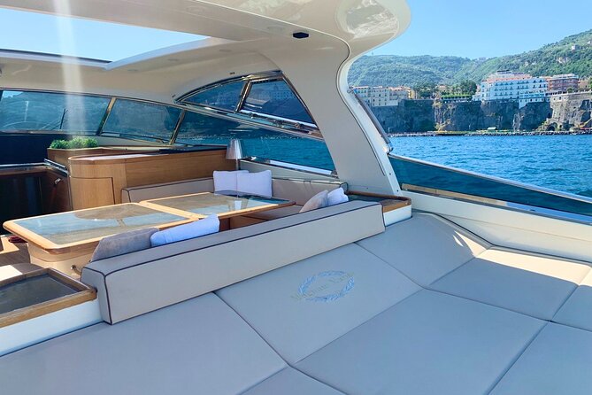 Amalfi Coast Private Yacht Cruise: Explore Positano and Amalfi! - Positano for about two hours: how to use your time without getting stuck