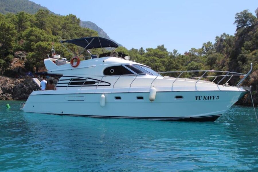 Antalya: Private Yacht Tour with 3 Swim Stops and a Meal - The yachts: choosing a boat that fits your group size