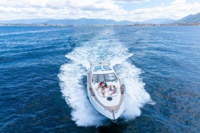 Azimut 62s Yacht Early Morning Capri Transfer & Italian Breakfast - Italian Breakfast on Board: A Morning Upgrade You Can Taste