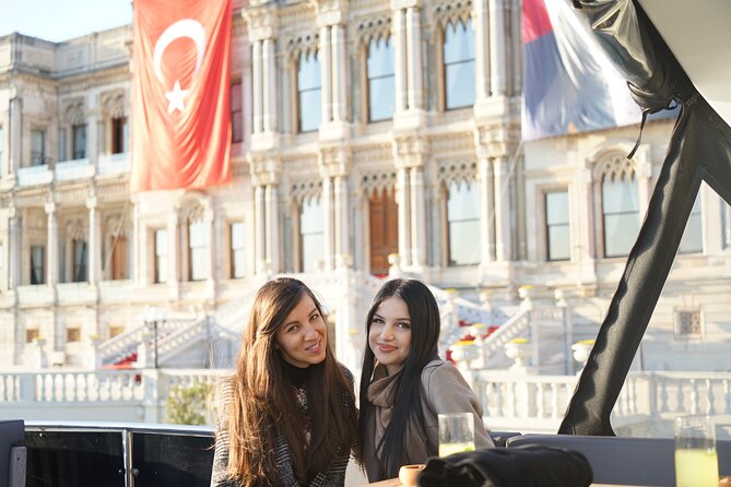 Bosphorus Sunset Cruise on Luxury Yacht with Transfers - What’s included onboard: snacks that turn a cruise into a meal