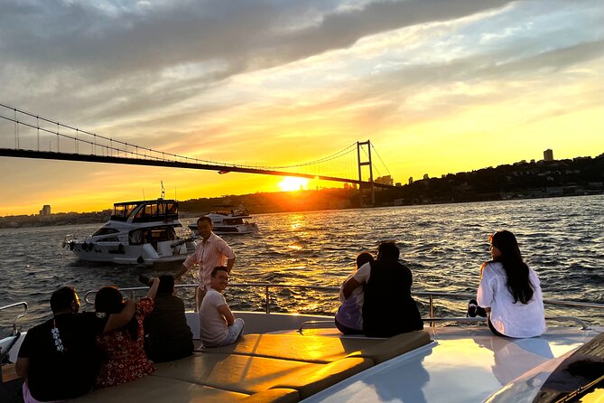Bosphorus Sunset or Daytime Yacht Cruise with Snacks & Live Guide - Rumeli Hisarı at the narrows: an Ottoman fortress with a built-in viewpoint