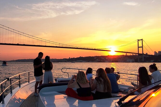 Bosphorus Sunset Yacht Experience: Istanbul’s Best - Golden Hour On The Bosphorus, Without The City-Chase