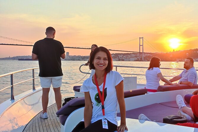 Bosphorus Sunset Yacht Experience: Istanbul’s Best - Fortresses And Palaces: Rumelihisarı And The Power Of The Narrow Pass