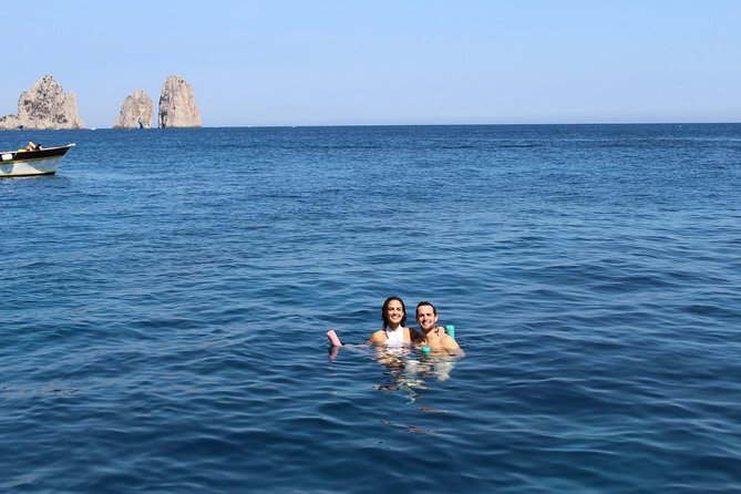 Capri Private Boat Tour from Sorrento, Positano or Naples - Yacht Klase 50 - The crew experience: what you should look for in the skipper
