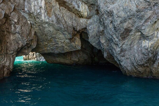 Capri Private Yacht Tour from Sorrento, Capri & Positano - Key reasons this yacht day works