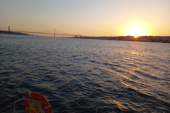 Classic Yacht Experience in Lisbon with portuguese wine - Comfort reality check: seating, safety, and what to ask