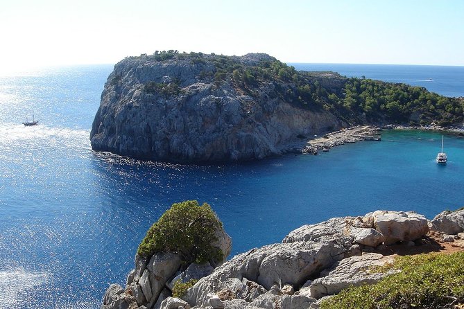 Day Cruise by a Sailing Yacht to the most beautiful bays or Rhodes (Small Group) - Getting to the yacht: meeting point and pickup timing