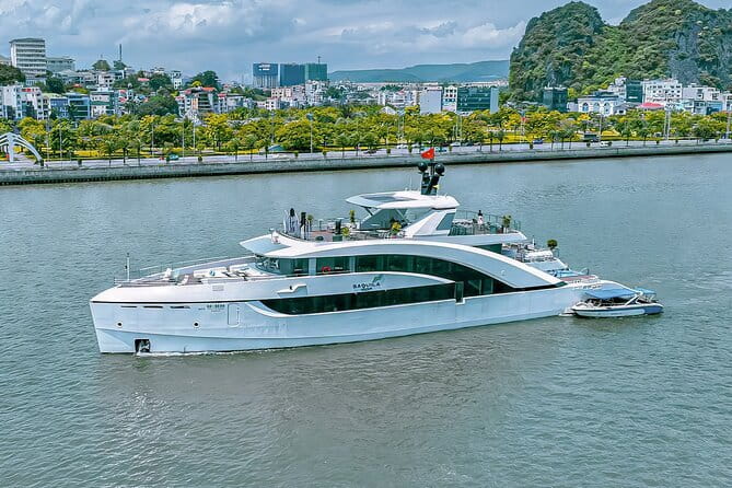 Day Trip - Luxury Experience in Ha Long Bay by Saquila Yacht - The route: Ha Long City views, fish market moments, and island passes
