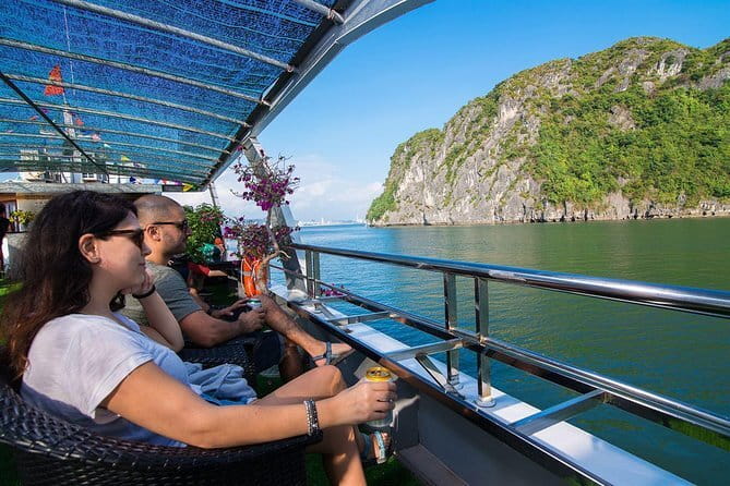 Day Trip - Luxury Experience in Ha Long Bay by Saquila Yacht - Who this luxury day trip fits best
