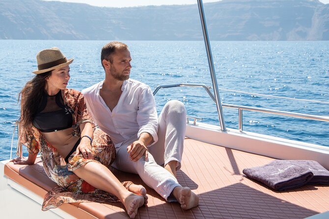 Diamond 36 Private Motor Yacht Caldera Cruise - Price, weather flexibility, and when this is worth it