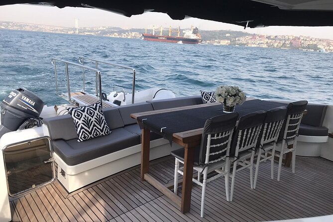 Dolmabahçe Palace and Sunset Tour on Luxury Yacht - Dolmabahçe Palace with a guide: Ottoman rooms you’ll actually understand