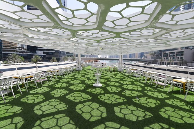Dubai: Lotus Mega Yacht 3-Hours Dinner Cruise Tour - VIP Reserved Seating: When It’s Worth Paying More