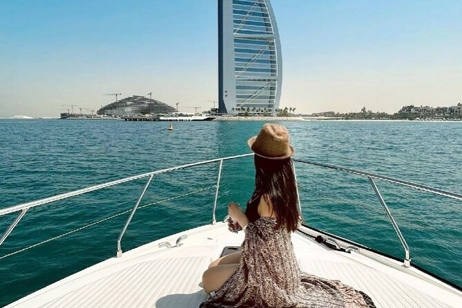 Dubai Luxury Yacht Tour with Live BBQ & Drinks - Atlantis Pass-Bys on the 3-Hour Option: Worth It If It’s on Your List