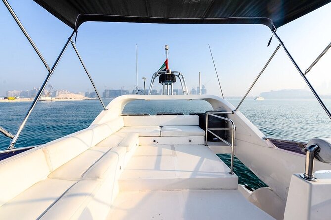 Dubai Marina Yacht Charters: Luxury on the Waves - How the Dubai Marina cruise works (1 to 4 hours)