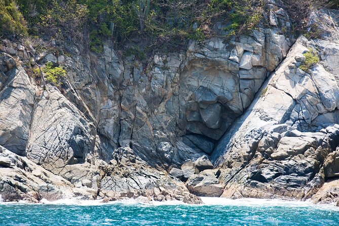 Exclusive 7 bays of Huatulco by Panga Boat or Yacht. - Price and Value: What $246 Covers, and What It Doesn’t