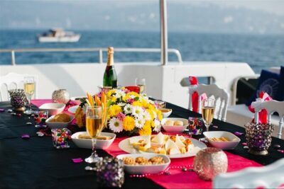 Exclusive Bosphorus Cruise - Luxury Yacht Experience in Istanbul - Getting to Arnavutköy and settling in before you cruise