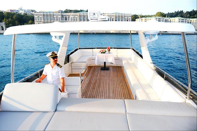 Exclusive Bosphorus Cruise - Luxury Yacht Experience in Istanbul - What’s included on board (and why it’s more than a checklist)