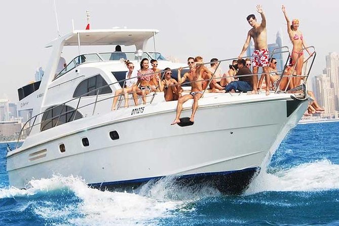 Exclusive Luxury Yacht Ride - Starting point: Dubai Marina Yacht Club and what to expect