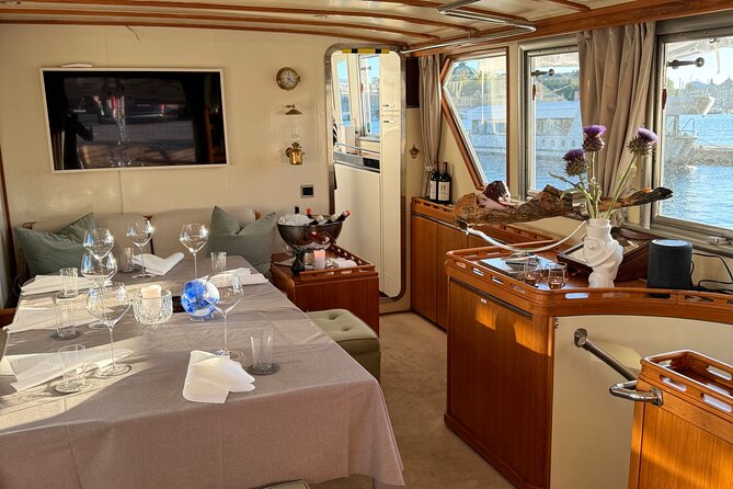 Exclusive Yacht Tour of Stockholm: sunset, dinner, lunch, cruise - Kastellholmen and Red Kastellet: Maritime Defense With a Pretty Face