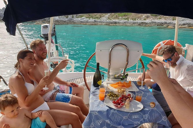 Excursion by Sailing Yacht - Tropea to Capo Vaticano: why this half-day yacht works