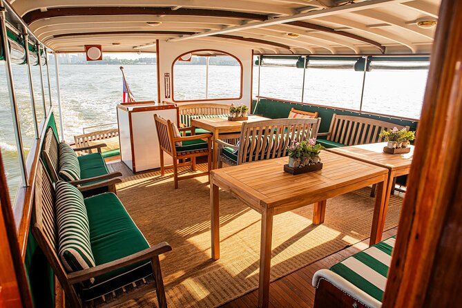 Fall Foliage Cruise on Yacht Full Moon from Chelsea Piers - Tickets, Check-In Time, and How to Avoid the Usual Hassle