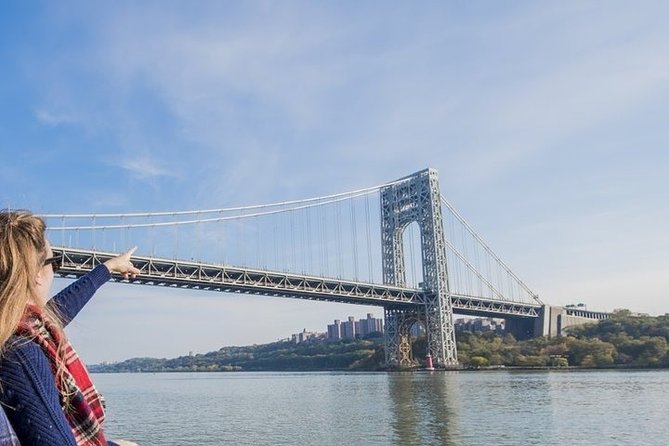 Fall Foliage Cruise on Yacht Full Moon from Chelsea Piers - Who Should Book This Yacht Cruise for Fall Foliage?