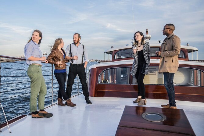 Fall Foliage Cruise on Yacht Full Moon from Chelsea Piers - The Full Loop: What Each Part of the Route Looks Like and Why It Matters
