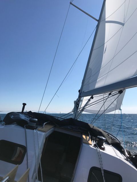 From Valletta: Full Day Private Charter on a Sailing Yacht - On-Board Comforts and the Food Planning You Should Do