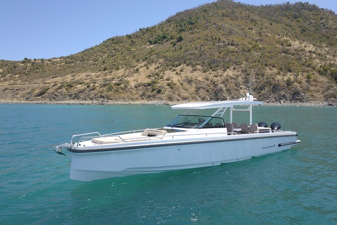 Full-Day Private Luxury Yacht Tour in Anguilla - Sandy Island (45 minutes): a sandbar with a twist