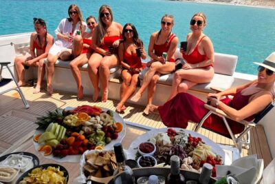 Full Day Private Yacht Cruise in Mykonos on a Ferretti Altura 52s - Your flexible day in Mykonos waters: timing that fits your group