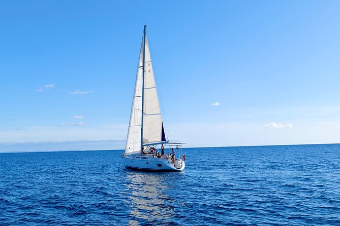 Full day Sailing yacht - Beautiful day on the Atlantic Ocean - Key things that make this sailing day worth your time