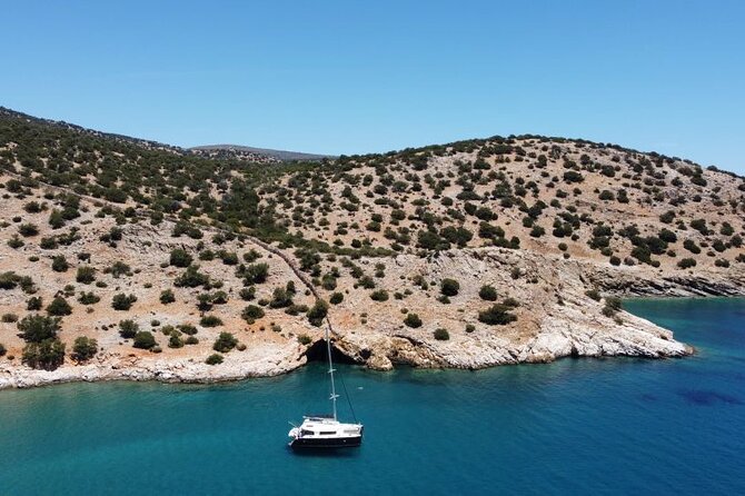Full Day Yacht Tour in Catamaran Naxos Greece - A catamaran day on Naxos: what it’s really like