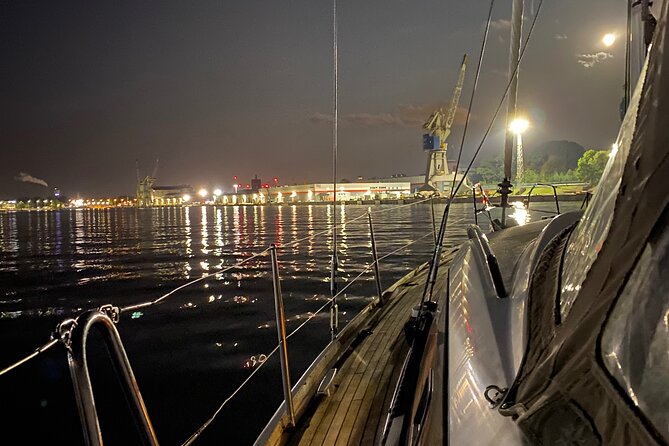 Gdansk Scenic Evening Yacht Cruise with Welcome Drink - Key things to know before you go