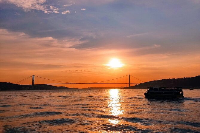 Guided Bosphorus Afternoon Cruise on Luxury Yacht - Dolmabahçe Palace: where the Ottoman world looked outward